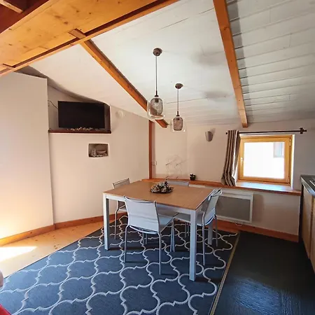 Apartment Saint Roch - Superbe Cosy, 4 Pers, Dans Le Village, Plein Sud. Mae-3641 Montgenevre